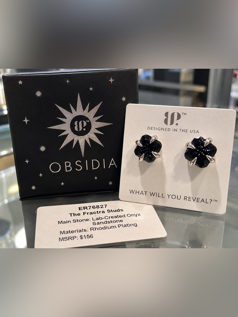 Fractra Black Onyx Flower Stud Earrings - Fractra